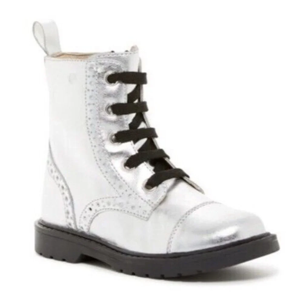 NATURINO Metallic Silver Brogued  Boots Girl Toddlers Size 28 Us 11 Zipper